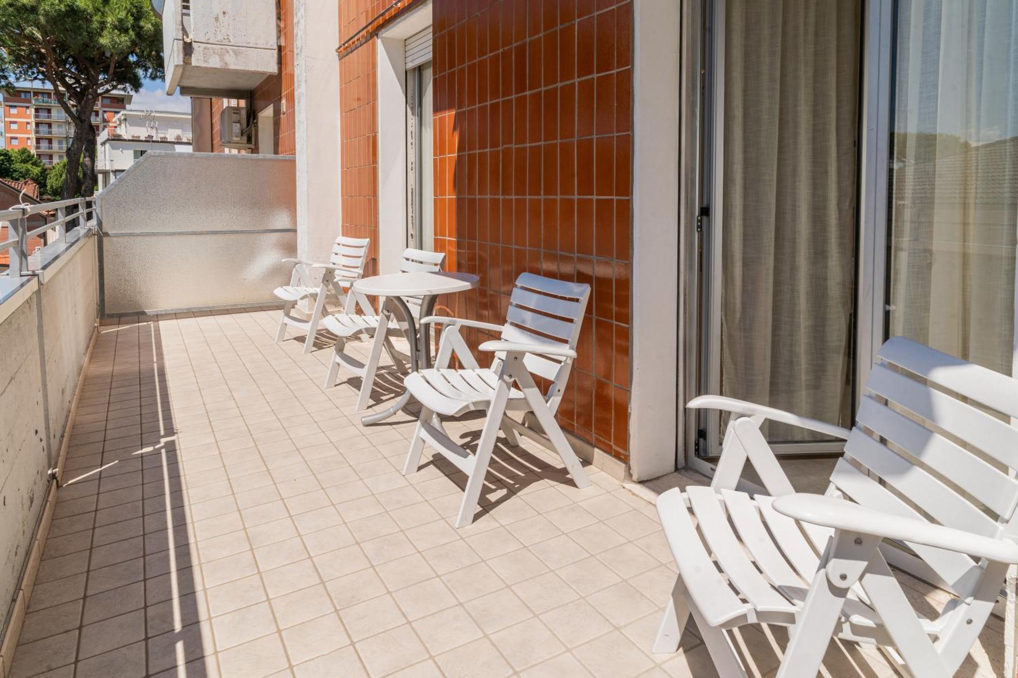 Hotel Ondina E Milazzo Cervia Buitenkant foto